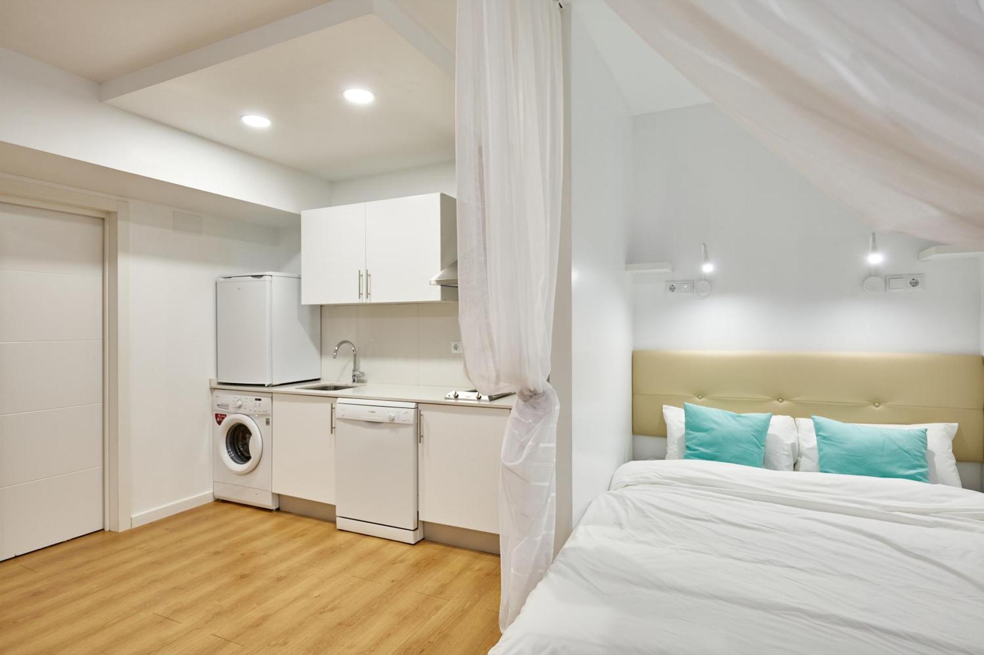 Apart-Hotel Happy Life Alicante Oda fotoğraf
